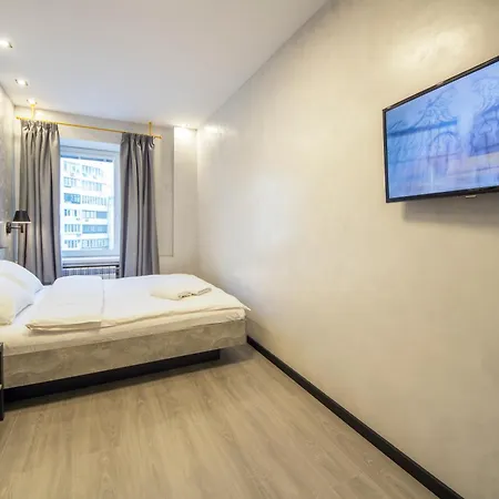 Apartments Near Parus Business Centre Kyiv Exterior photo