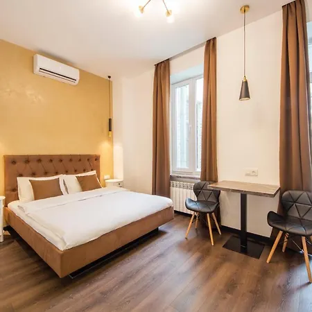 Apartments Near Parus Business Centre Kyiv Exterior photo