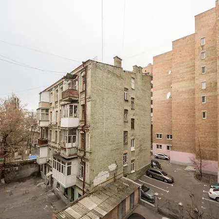 Apartments Near Parus Business Centre Kyiv Room photo