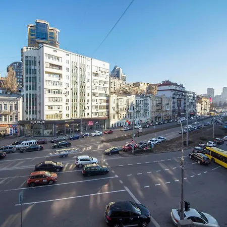 Apartments Near Parus Business Centre Kyiv Room photo