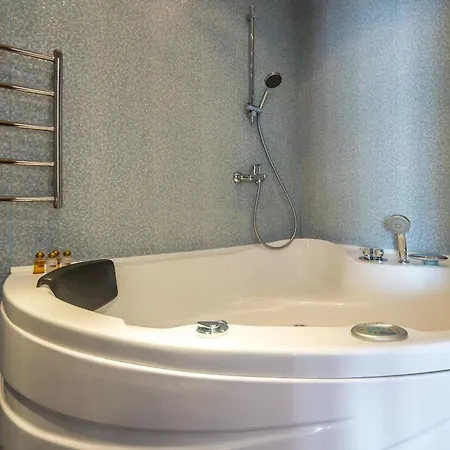 Apartments Near Parus Business Centre Kyiv Room photo