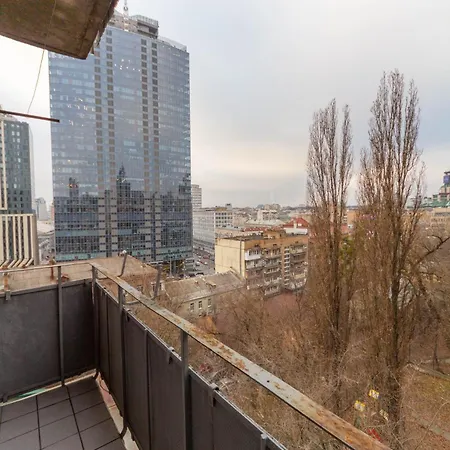 Apartments Near Parus Business Centre Kyiv Exterior photo
