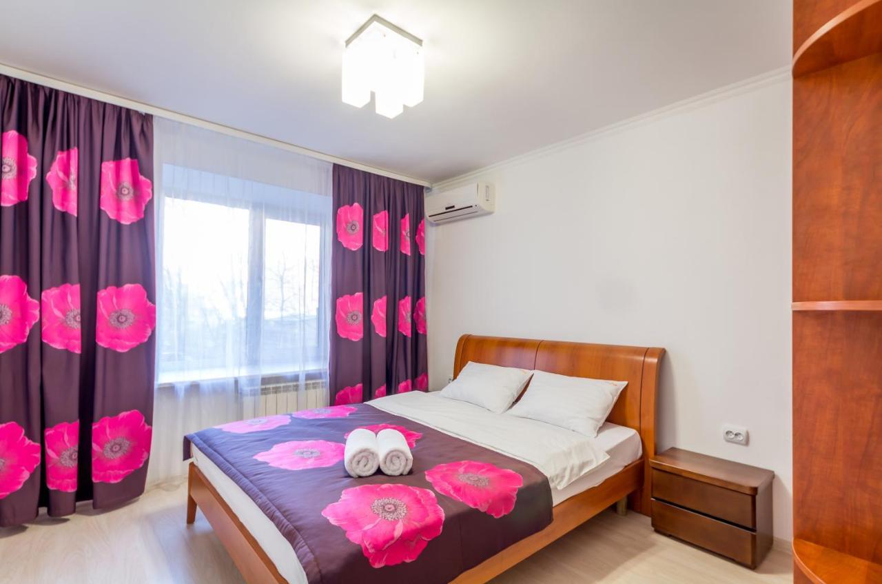 Apartment Near Parus Business Centre Kyiv