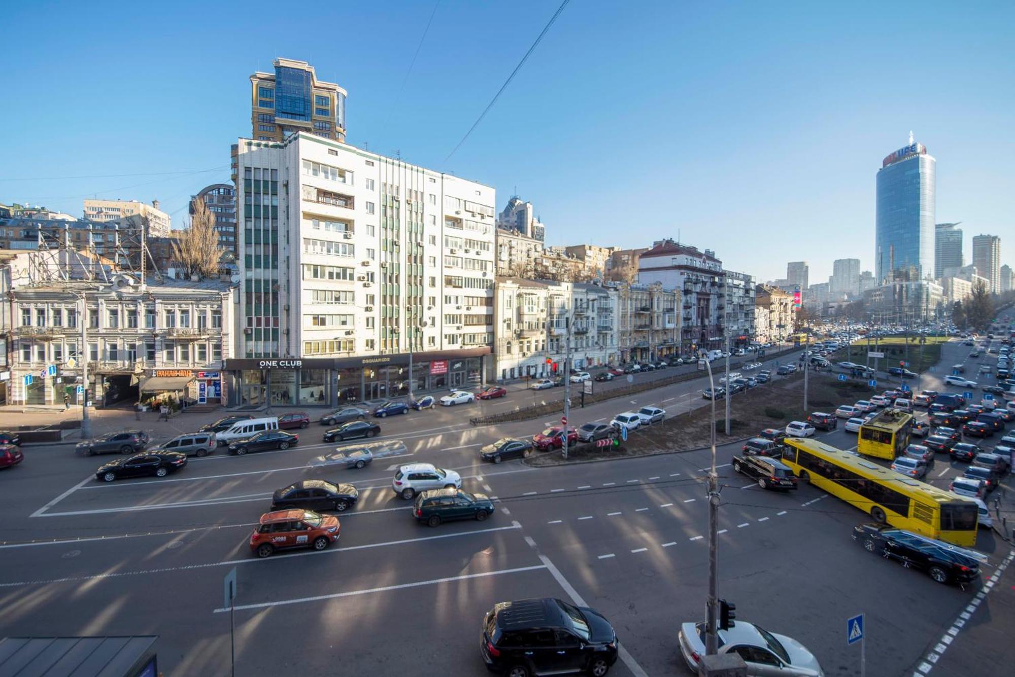 Apartment Near Parus Business Centre