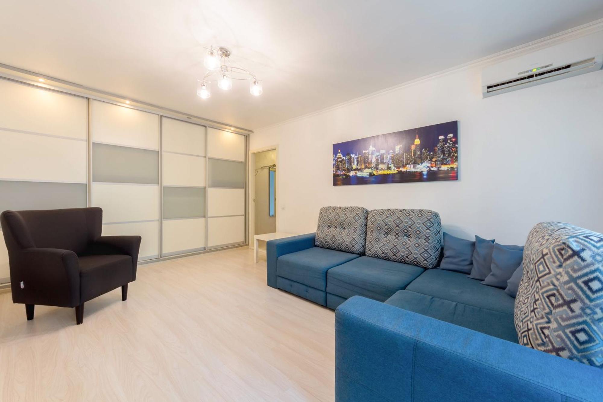 Apartment Near Parus Business Centre