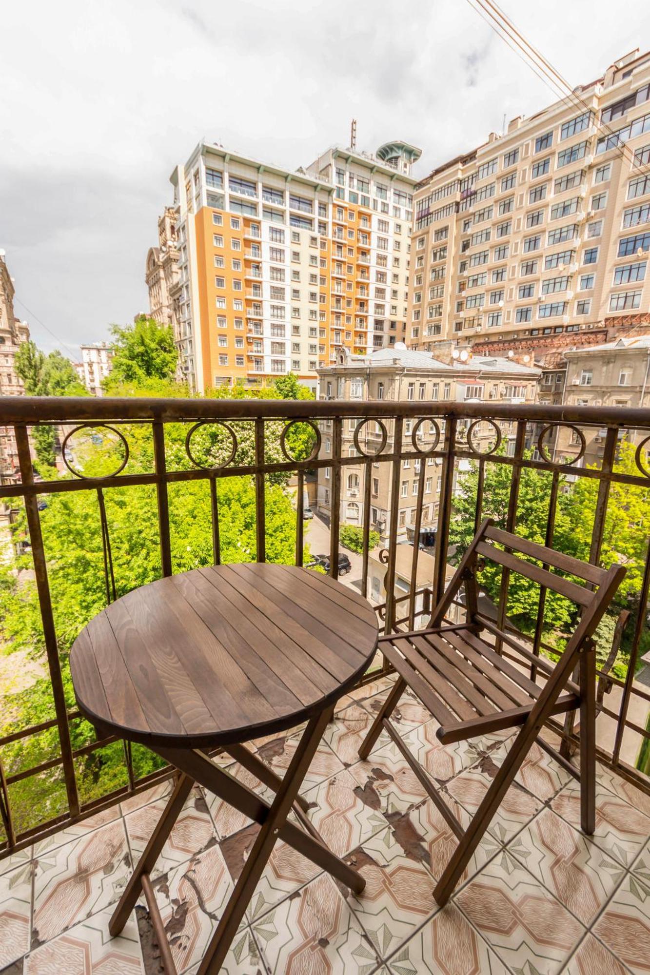 Near Parus Business Centre Apartment