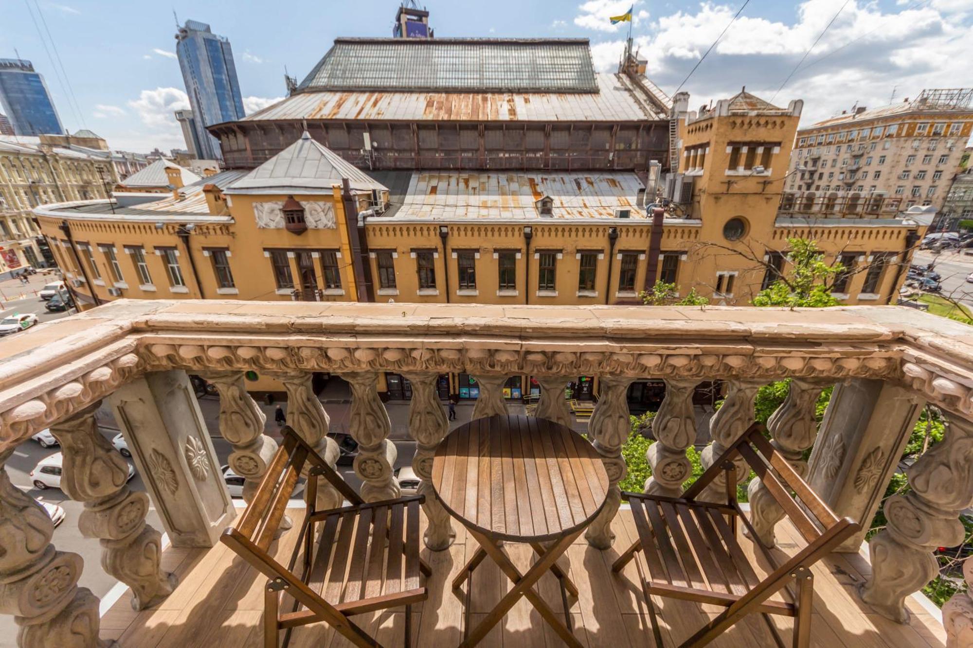 Near Parus Business Centre Apartment *